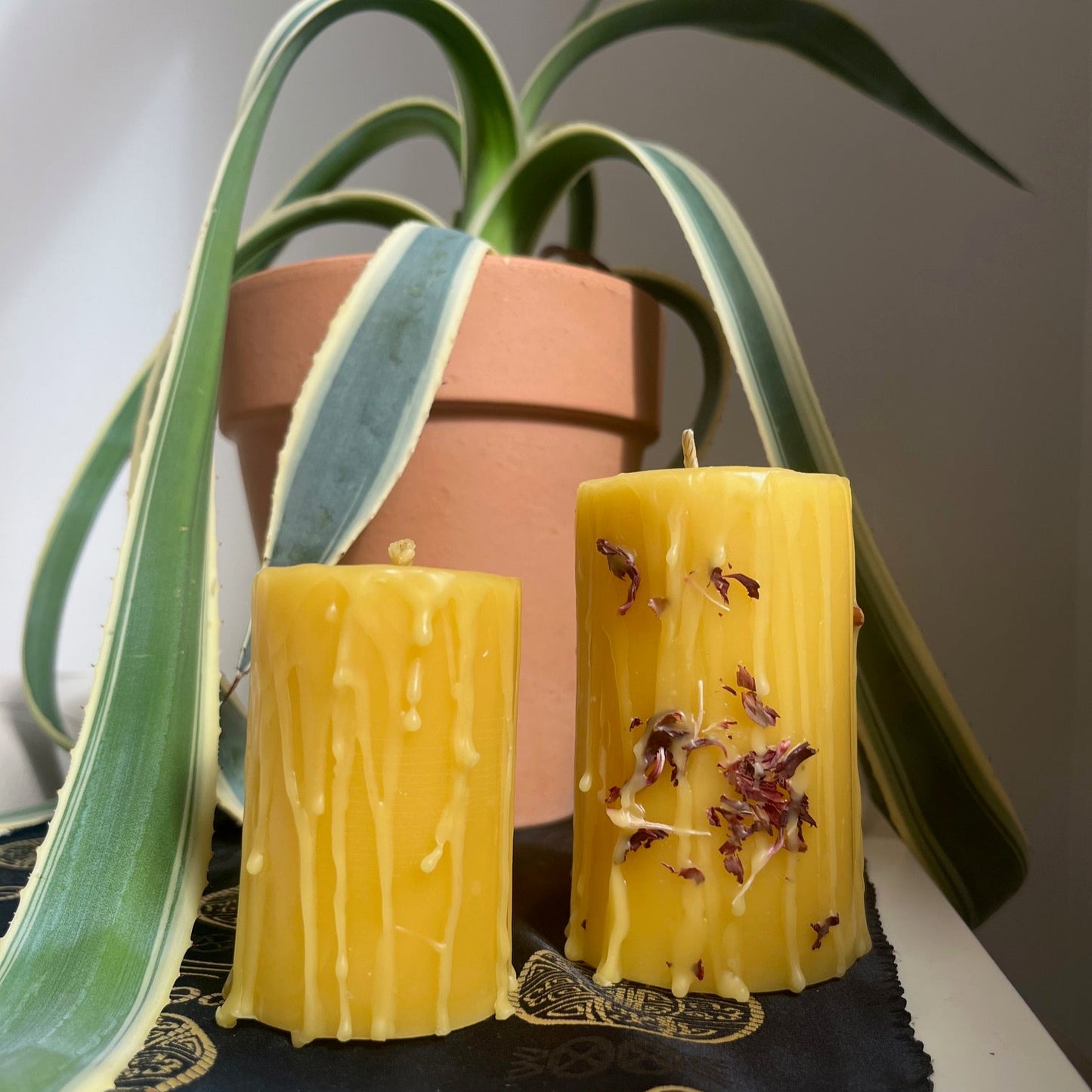 PILLAR MOLDED CANDLE