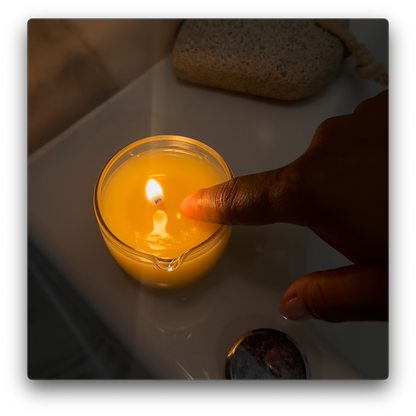 MOISTURIZING CANDLE
