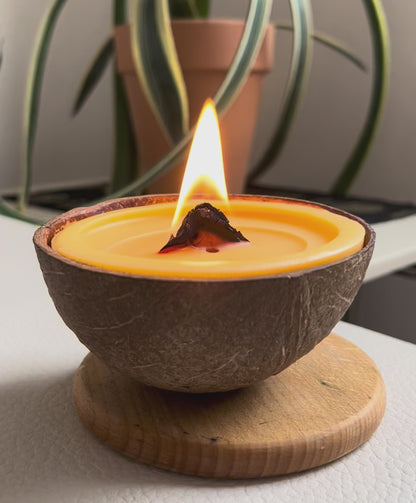COCONUT SHELL CANDLE